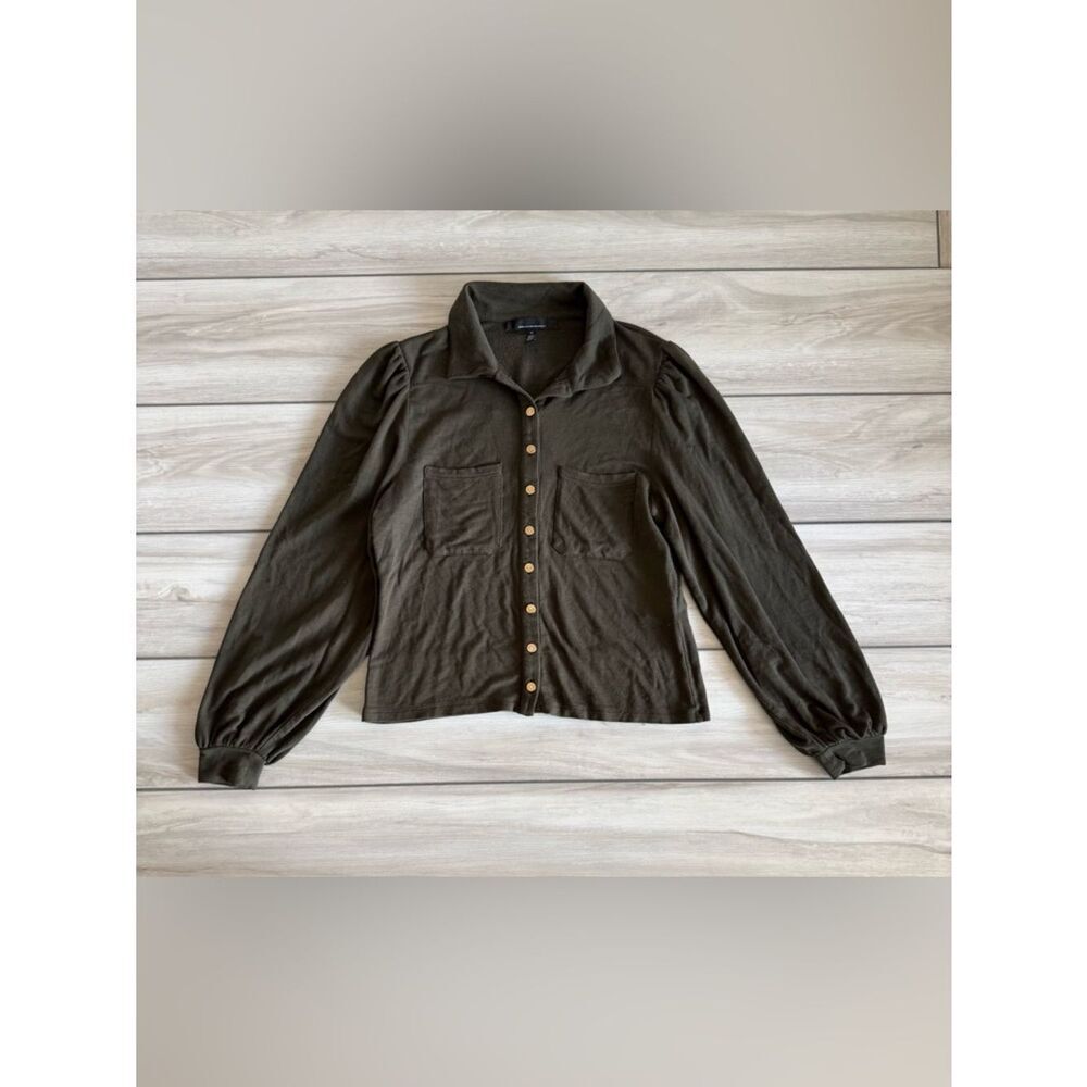 White House Black Market Button Up with Top Gold Buttons Green Medium EUC